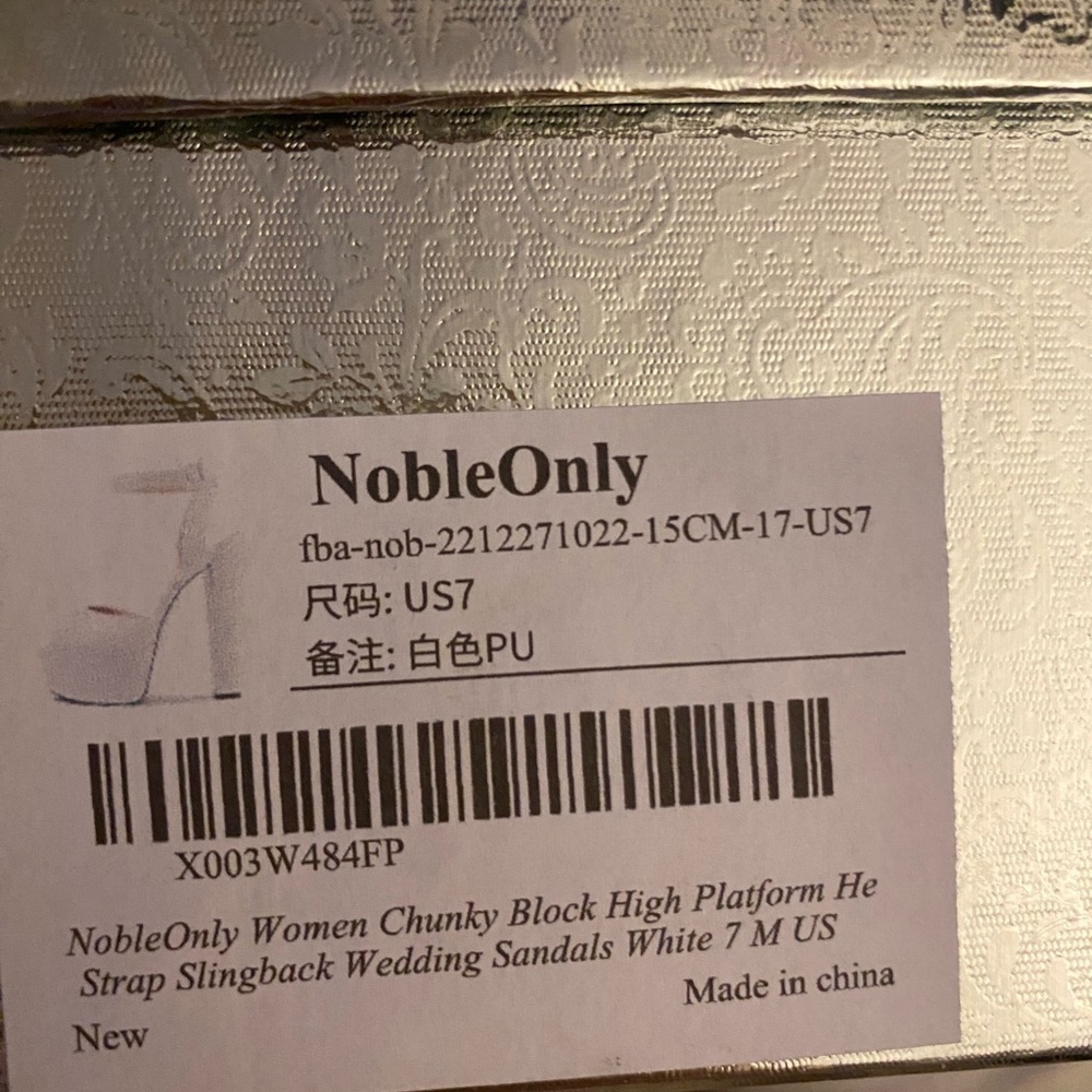 New Noble Only Cream Platform Heels Diva Living Doll 6 “ Tall - Picture 12 of 12
